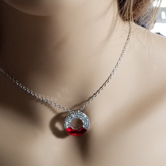 Circle Of Life Pendant Necklace and Earrings Set on silver Rhodium Plated - Picture 8 of 9